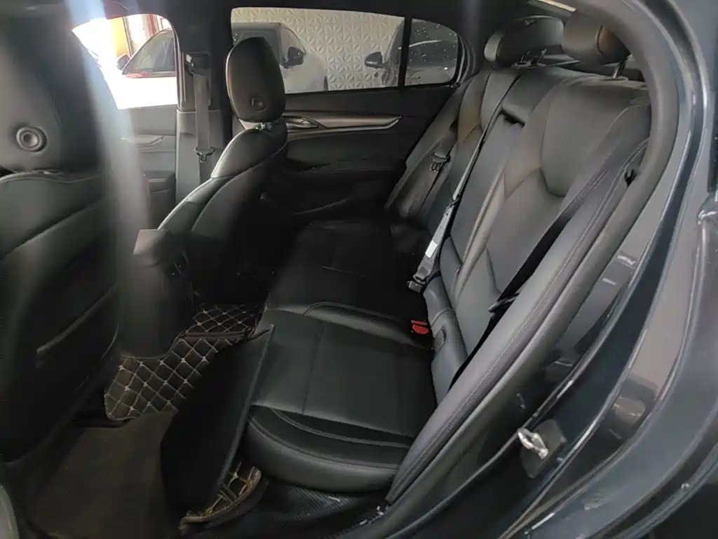 Cadillac CT5 — миниатюра 17
