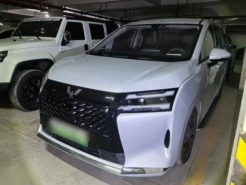 Wuling Xingguang 730 New Energy — миниатюра 2