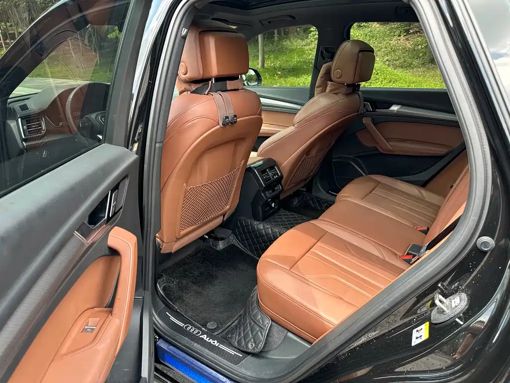 Audi Q5L — миниатюра 10