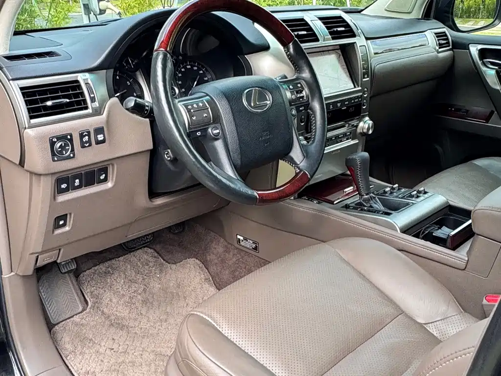 Lexus GX — миниатюра 5