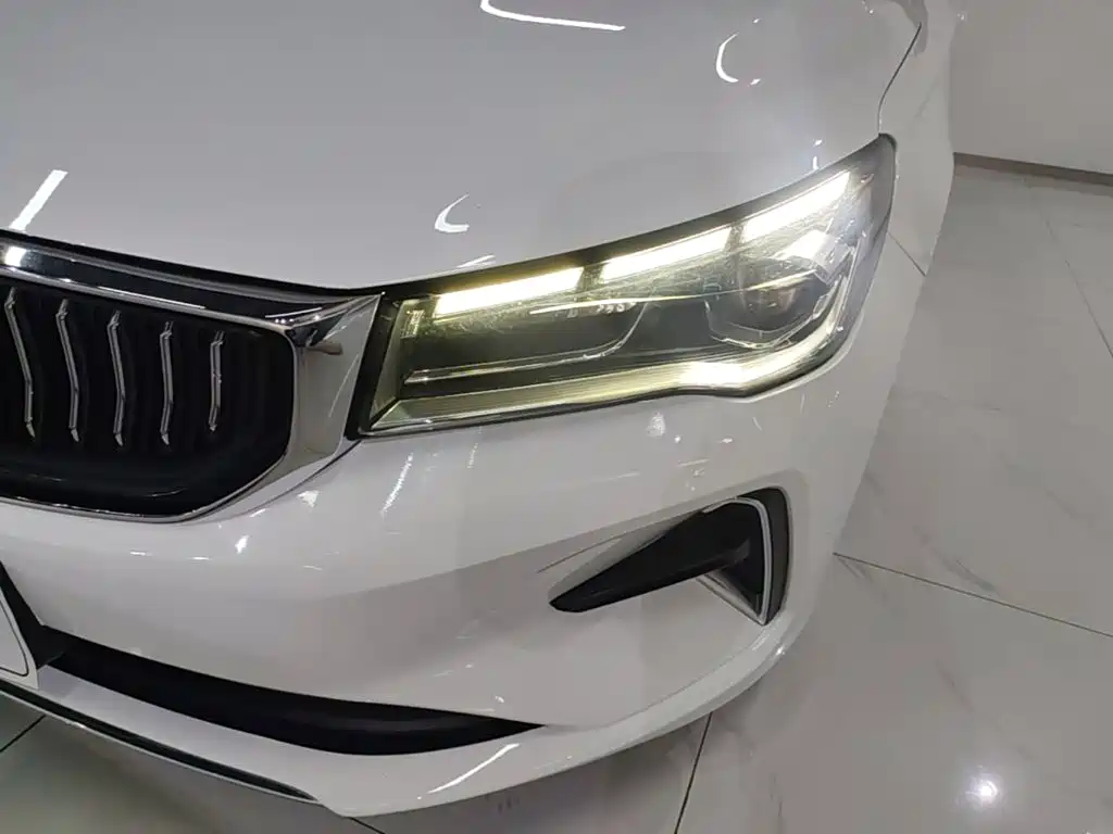 Geely Emgrand — миниатюра 24
