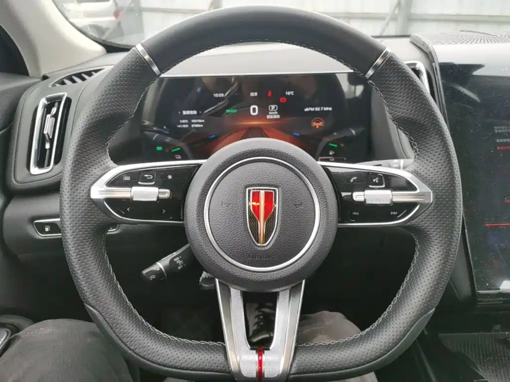Hongqi Hongqi HS3 PHEV — миниатюра 11