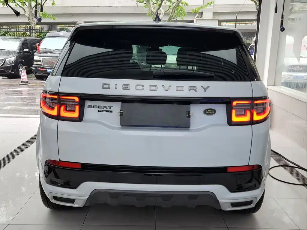 Land Rover Discovery Sport — миниатюра 4