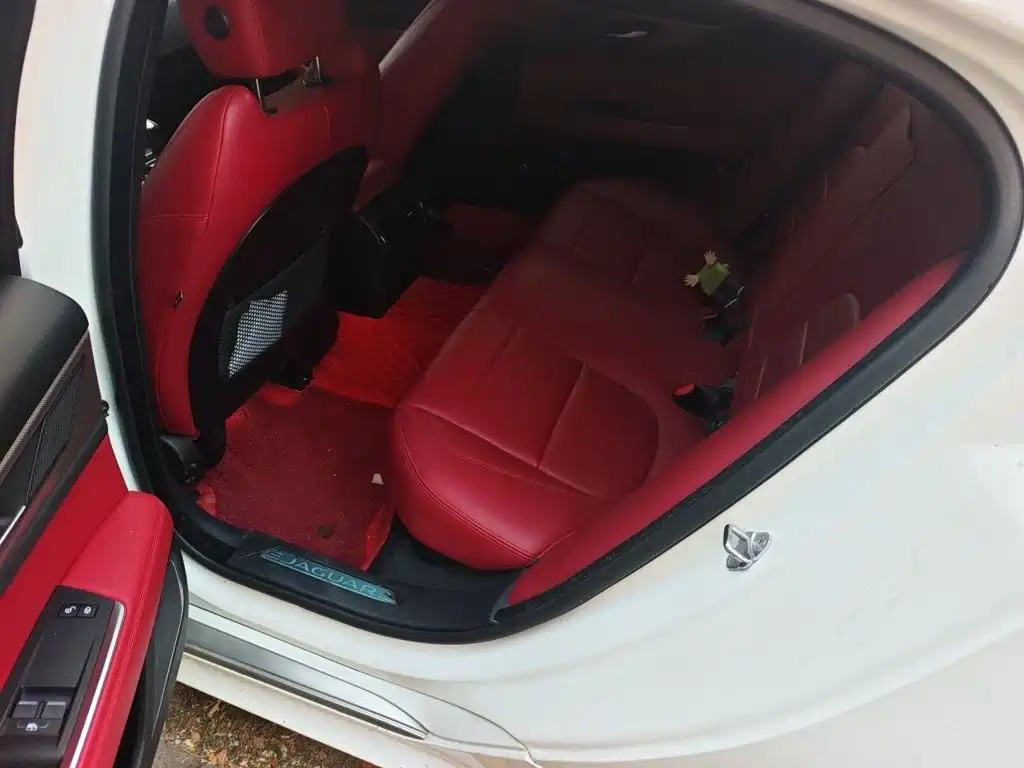 Jaguar XEL — миниатюра 15