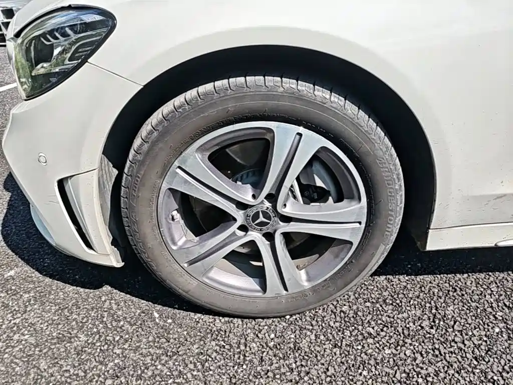 Mercedes-Benz C-Class — миниатюра 23
