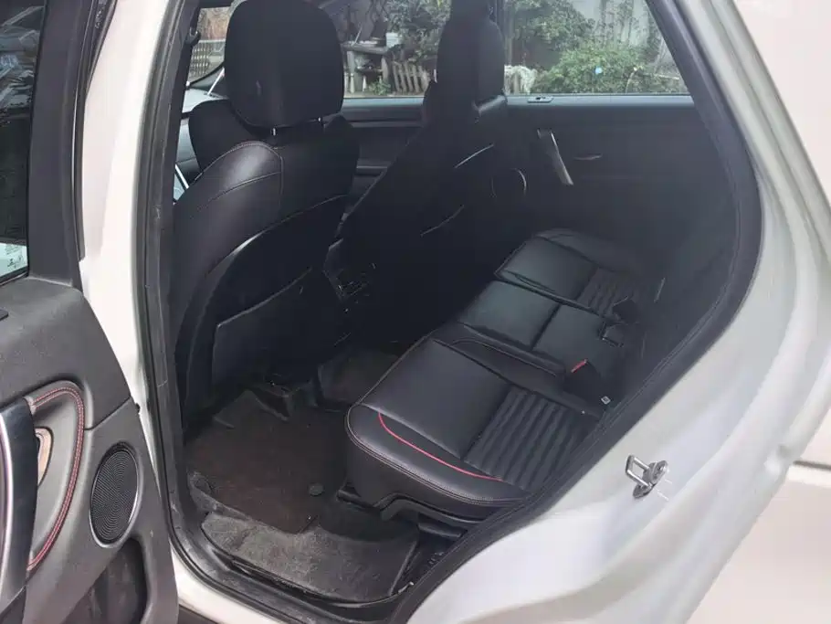 Land Rover Discovery Sport — миниатюра 11