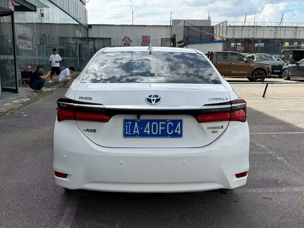 Toyota Corolla — миниатюра 4