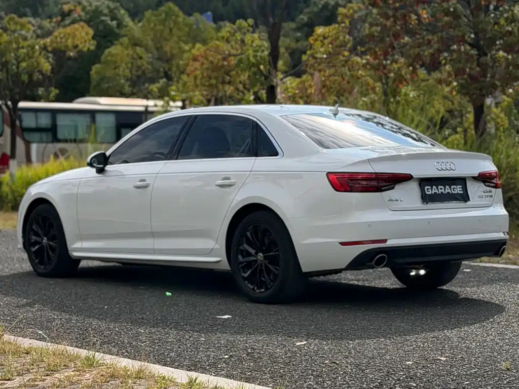 Audi A4L — миниатюра 9