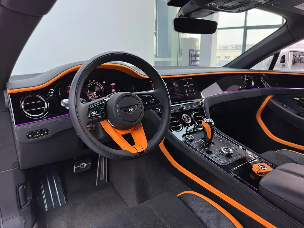 Bentley Continental PHEV — миниатюра 18