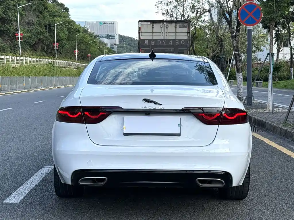 Jaguar XFL 2020 XFL 2.0T P250 Premium