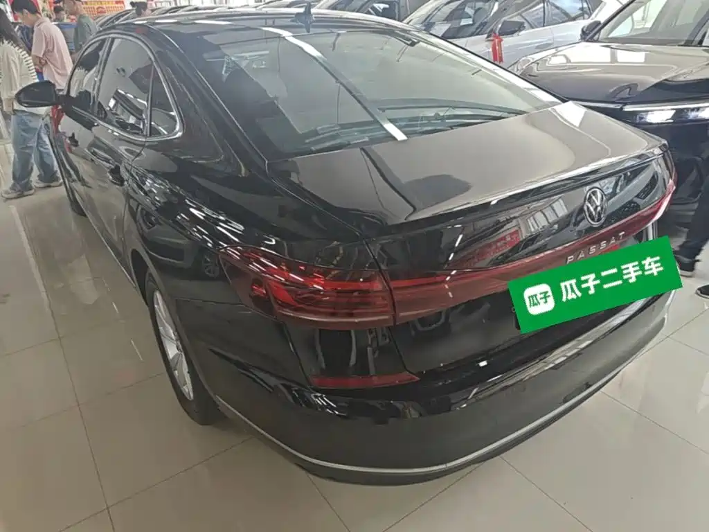 Volkswagen Passat — миниатюра 5