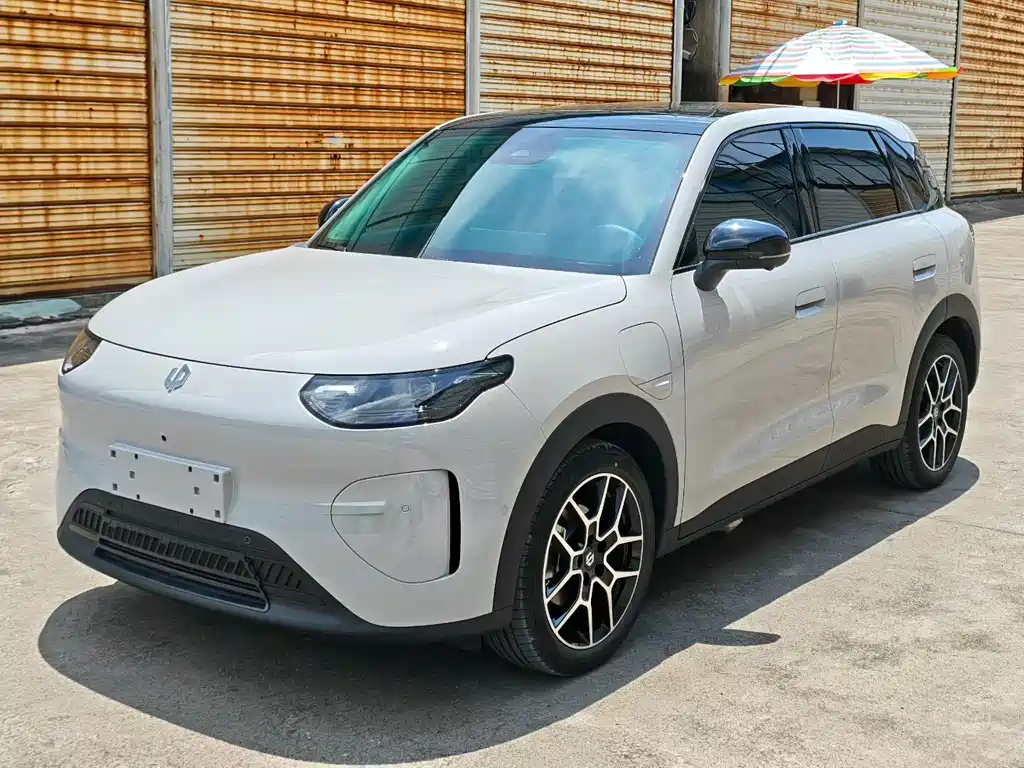 Leapmotor 零跑A10