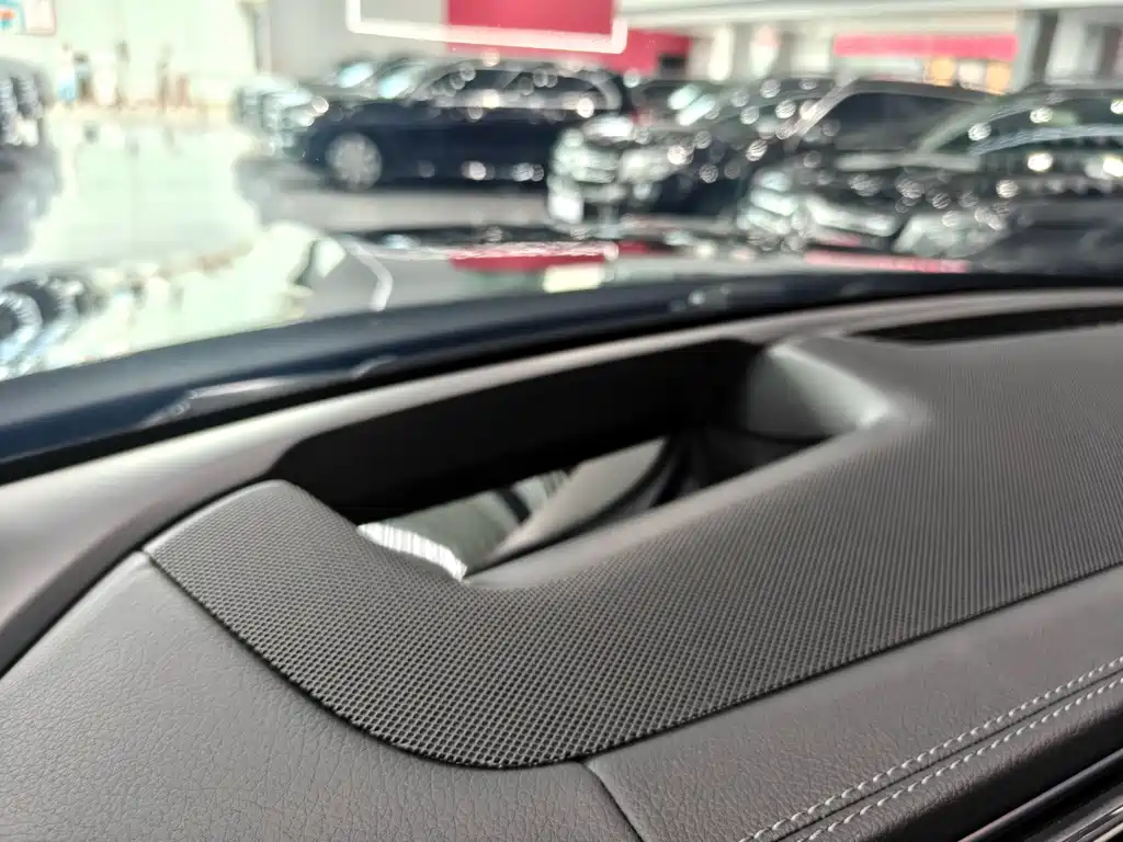 Mercedes-Benz GLS — миниатюра 14