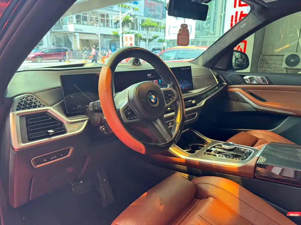 BMW X7 — миниатюра 12
