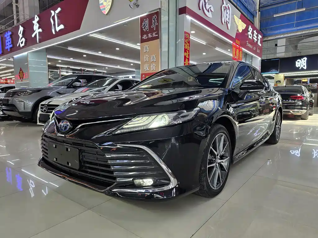 Toyota Camry 2022