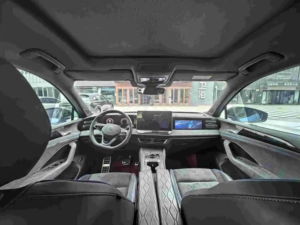 Volkswagen Tiguan L — миниатюра 9