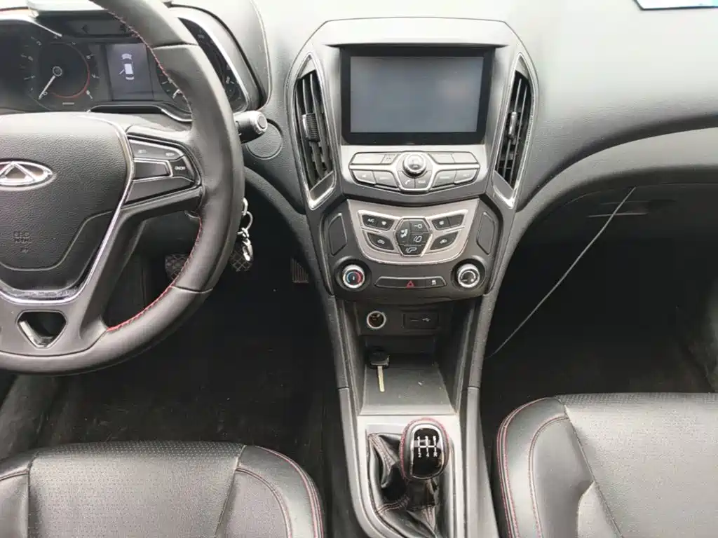 Chery Arrizo 5 — миниатюра 13
