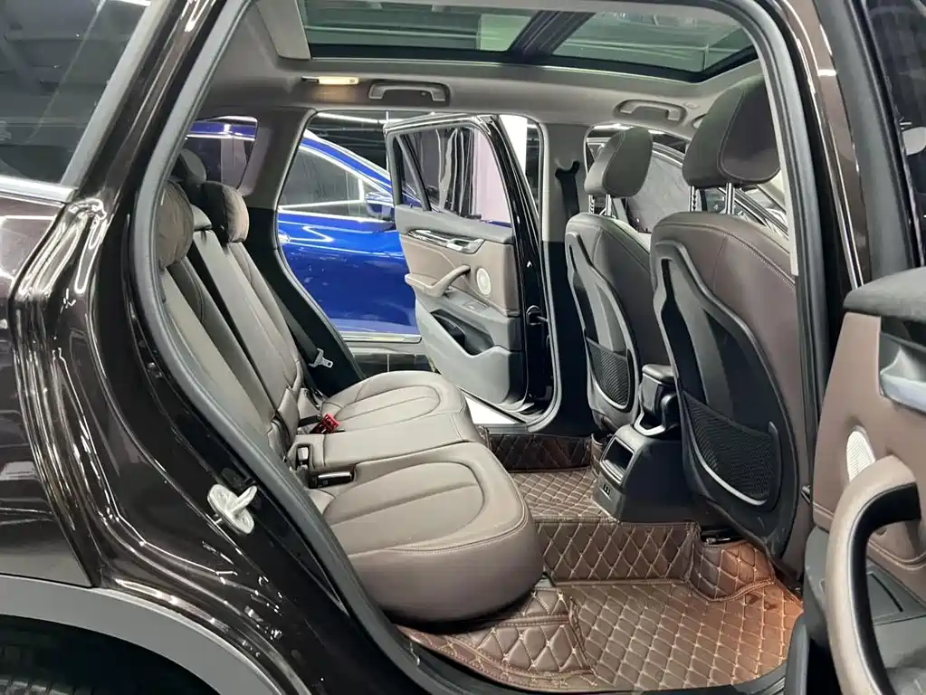 BMW X1 — миниатюра 12
