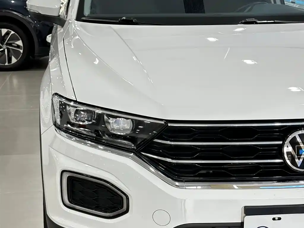 Volkswagen T-Roc — миниатюра 13