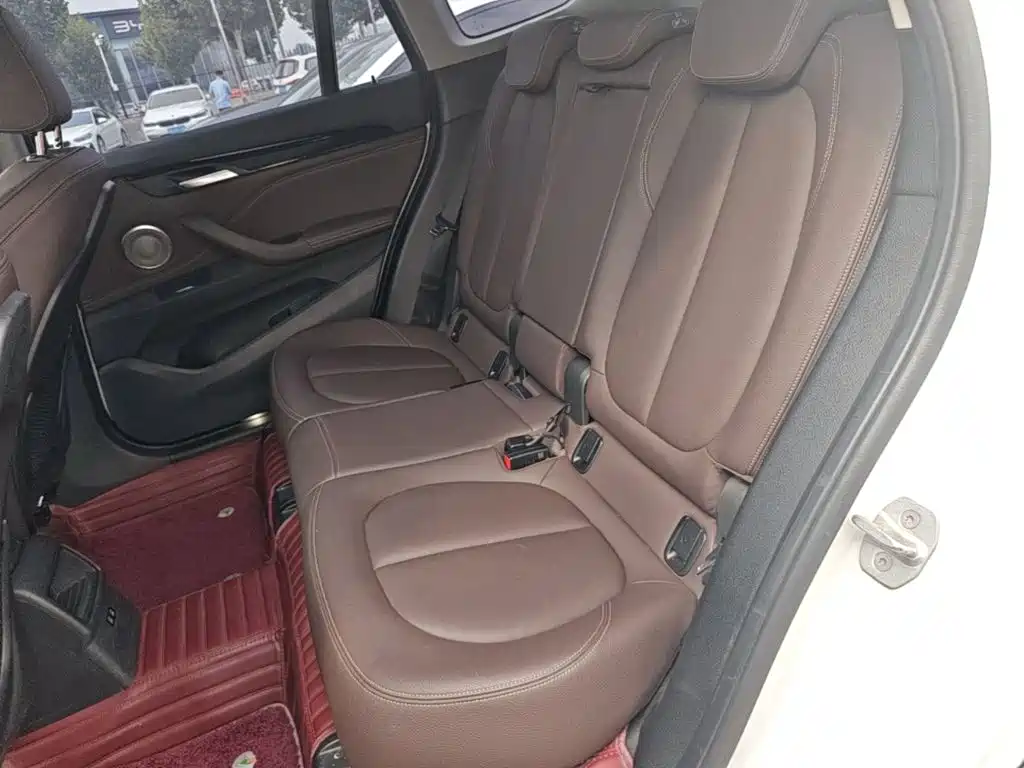 BMW X1 — миниатюра 17