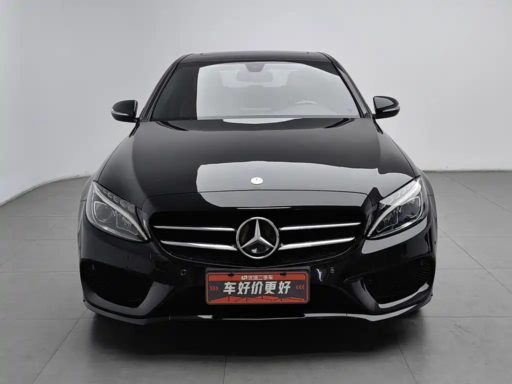 Mercedes-Benz C-Class — миниатюра 3