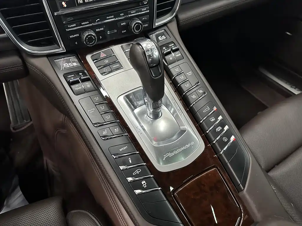 Porsche Panamera — миниатюра 14