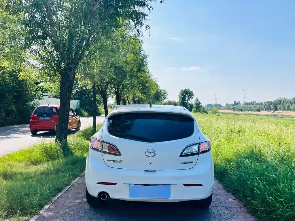 Mazda 3 Xingcheng — миниатюра 8