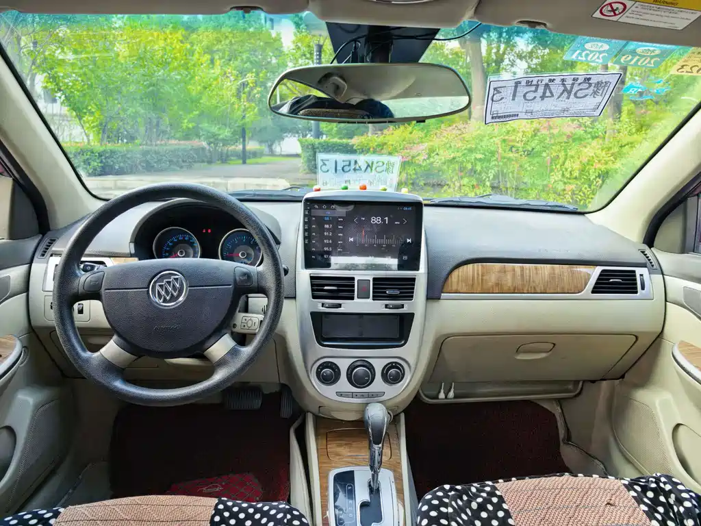 Buick Excelle — миниатюра 5
