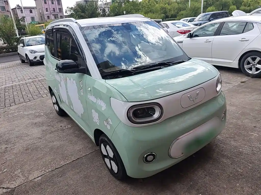 Wuling MINIEV — миниатюра 4