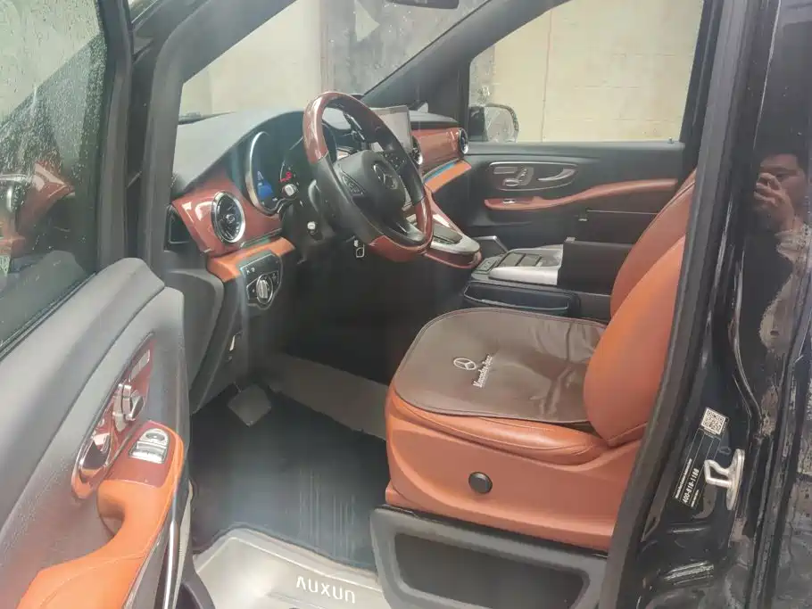 Mercedes-Benz V-Class V 2020 V 260 L Luxury