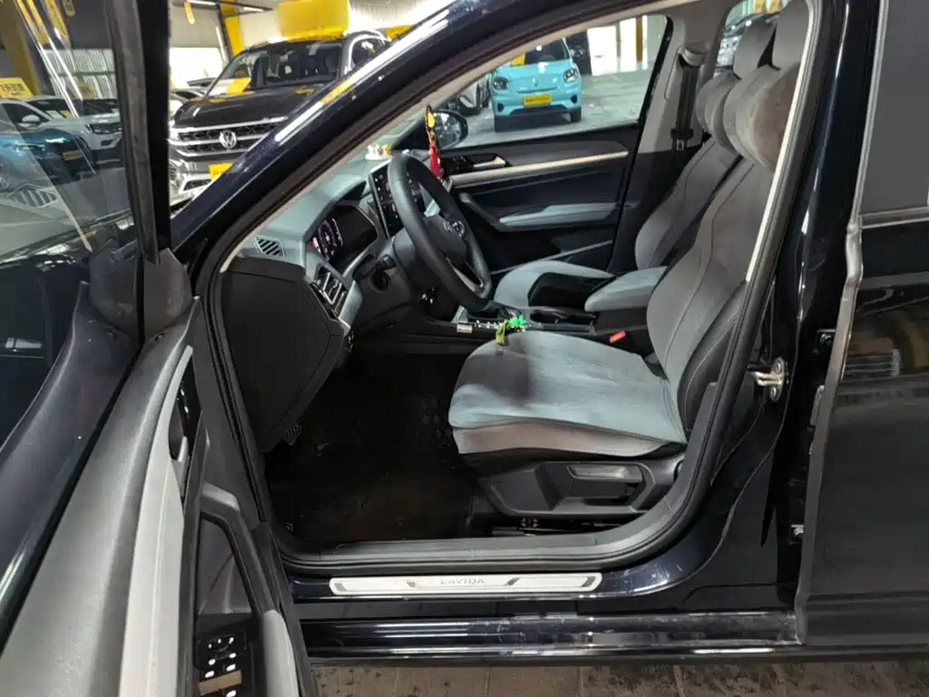 Volkswagen Lavida — миниатюра 15