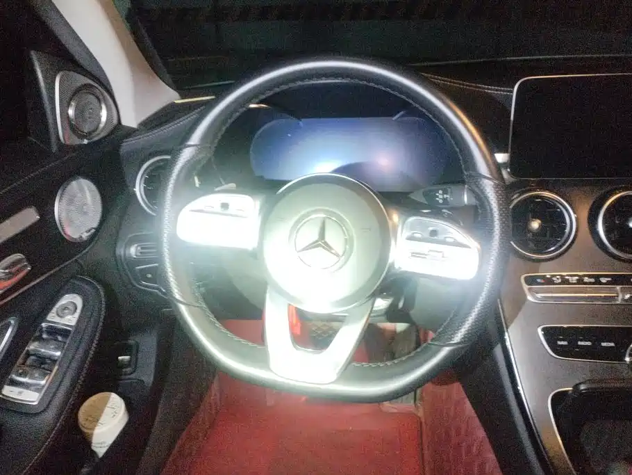 Mercedes-Benz C-Class — миниатюра 15