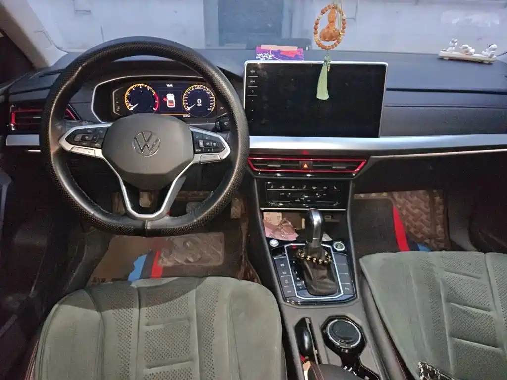 Volkswagen Lavida — миниатюра 5