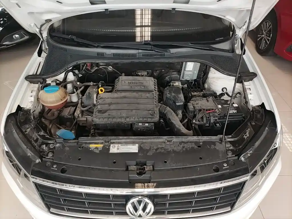 Volkswagen Jetta — миниатюра 20