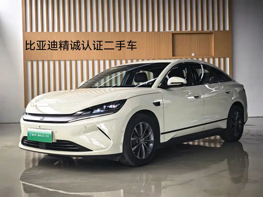BYD Qin L