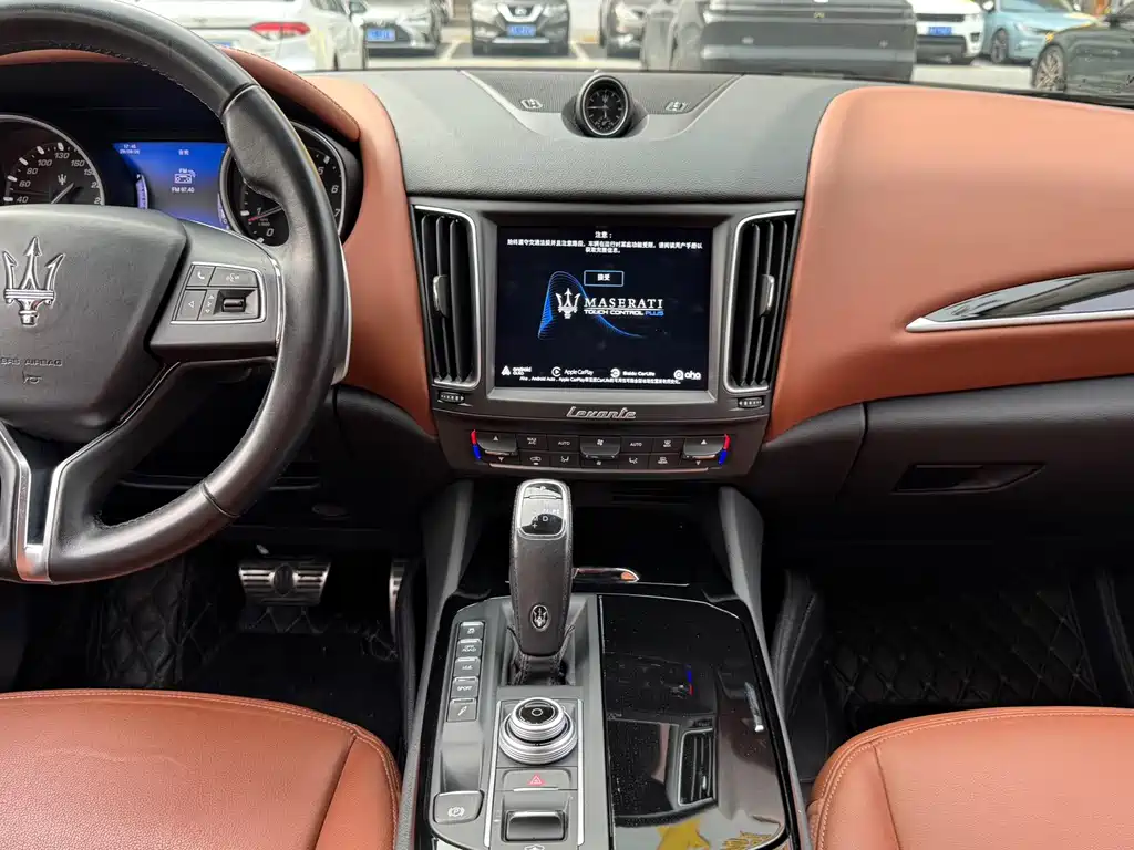 Maserati Levante — миниатюра 15