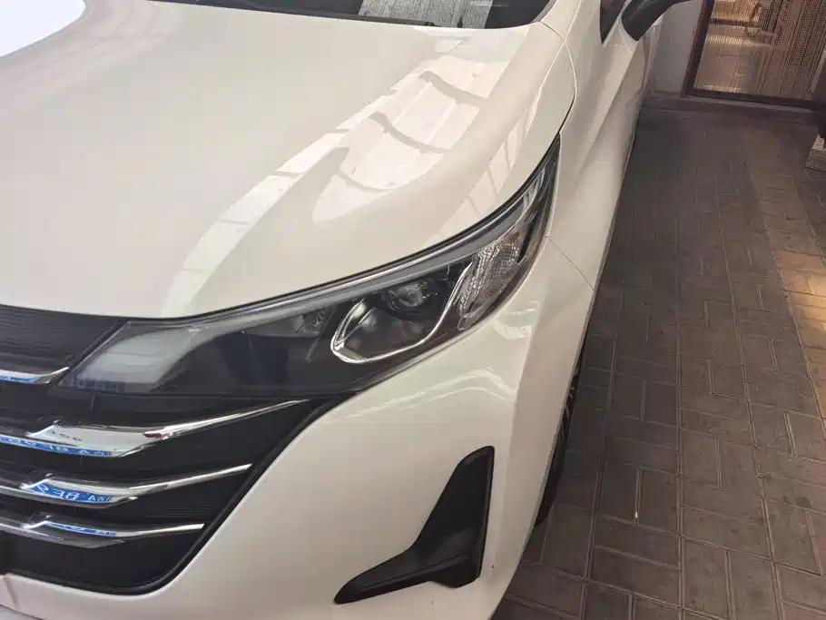 GAC Motor Trumpchi M6 — миниатюра 5