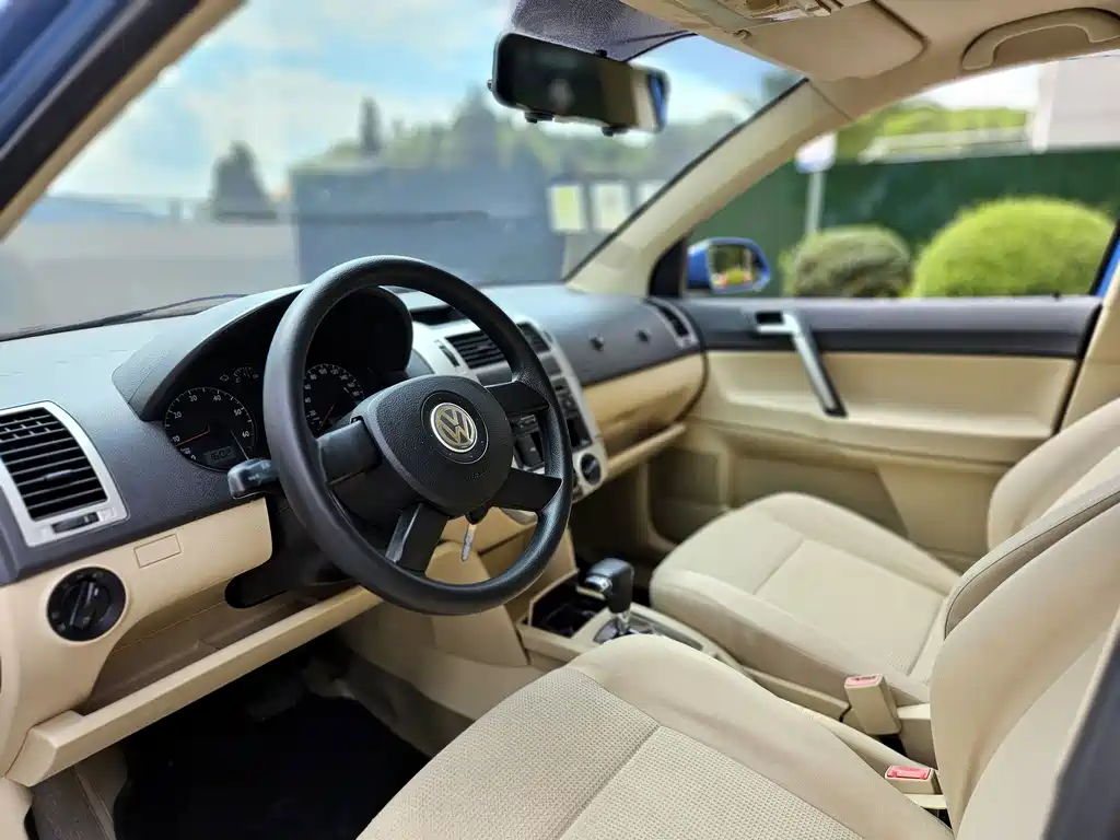 Volkswagen Polo 2007 1.4L AT