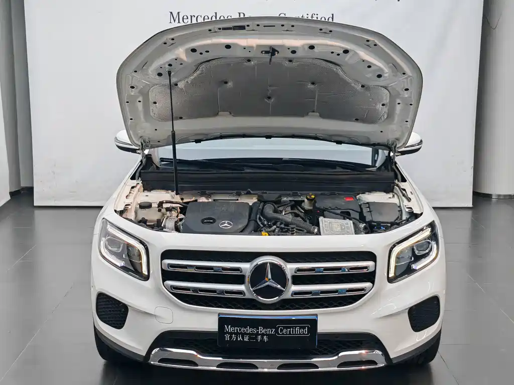 Mercedes-Benz GLB — миниатюра 20