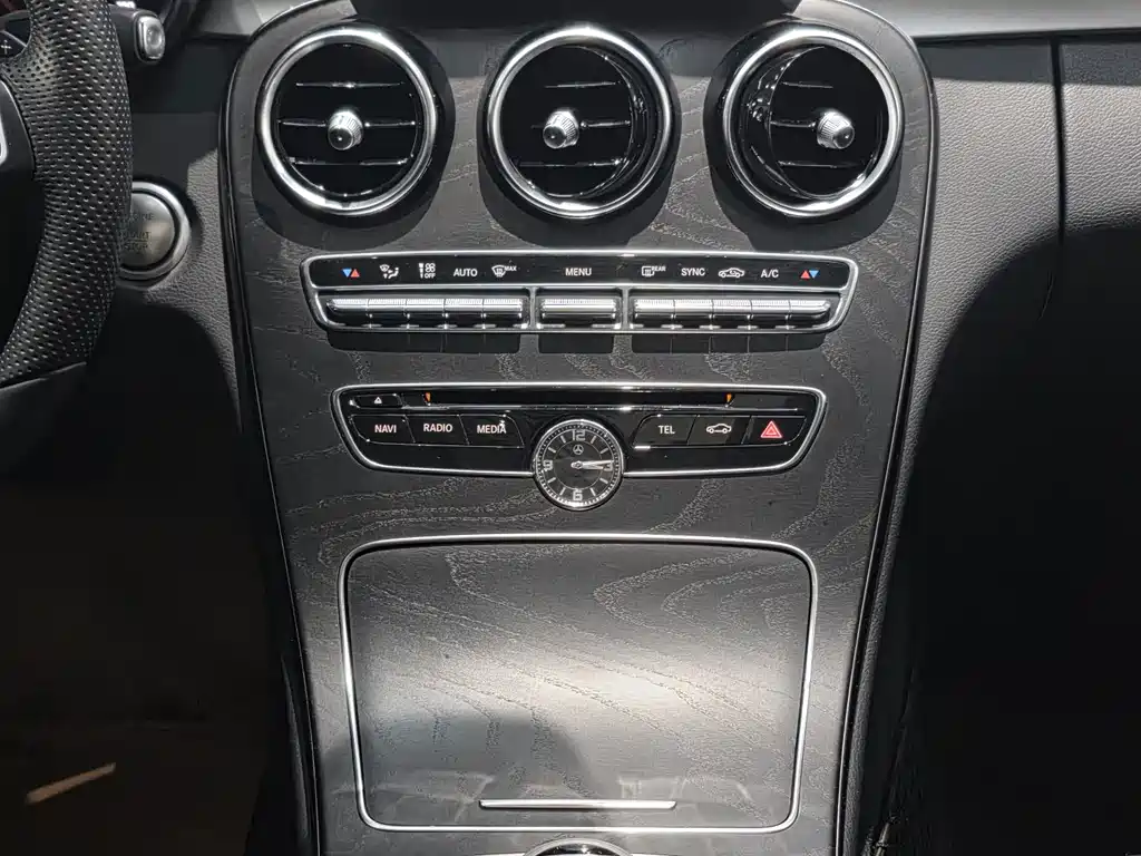 Mercedes-Benz C-Class — миниатюра 9
