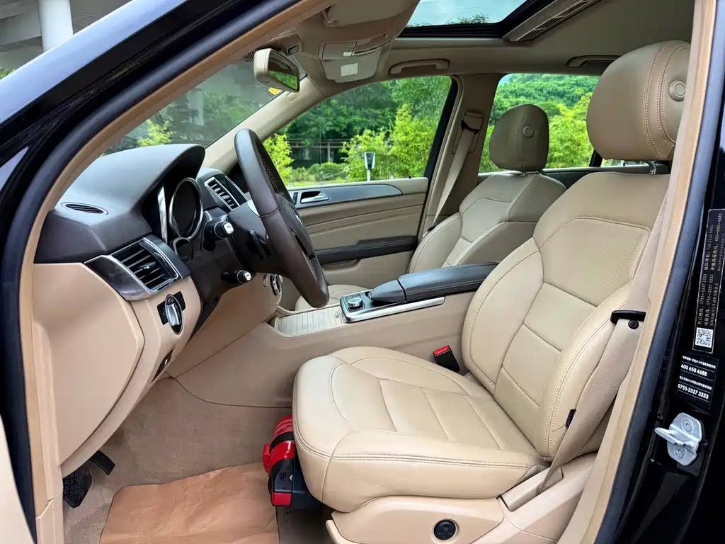 Mercedes-Benz M-Class — миниатюра 4