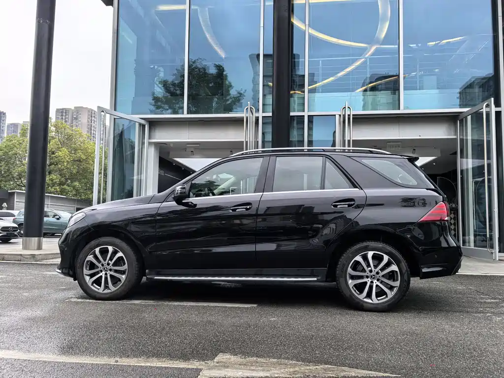 Mercedes-Benz GLE 2017 GLE 320 4MATIC