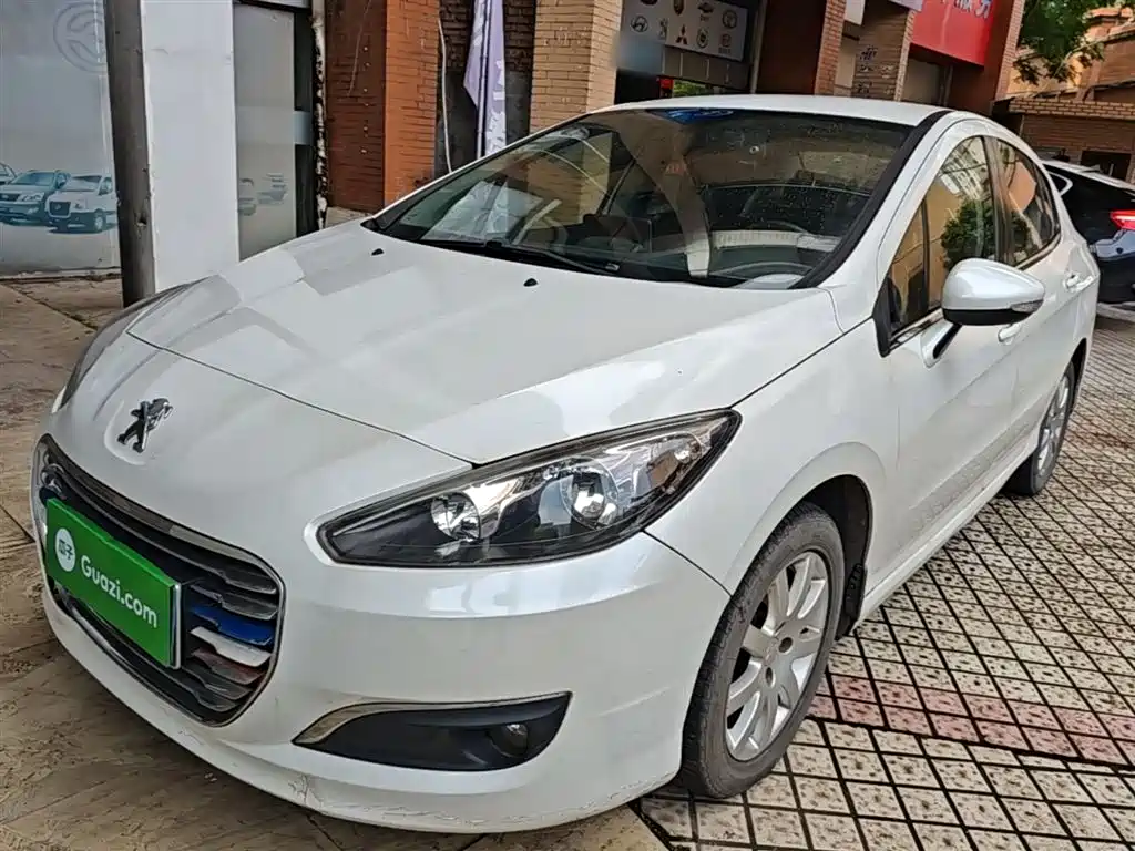 Peugeot 308 2016