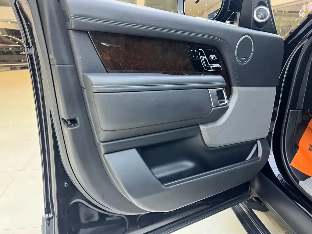 Land Rover Range Rover 2021 3.0 L6
