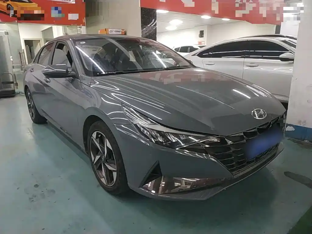 Hyundai Elantra — миниатюра 4