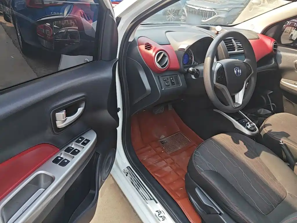 Changan BenBen — миниатюра 16