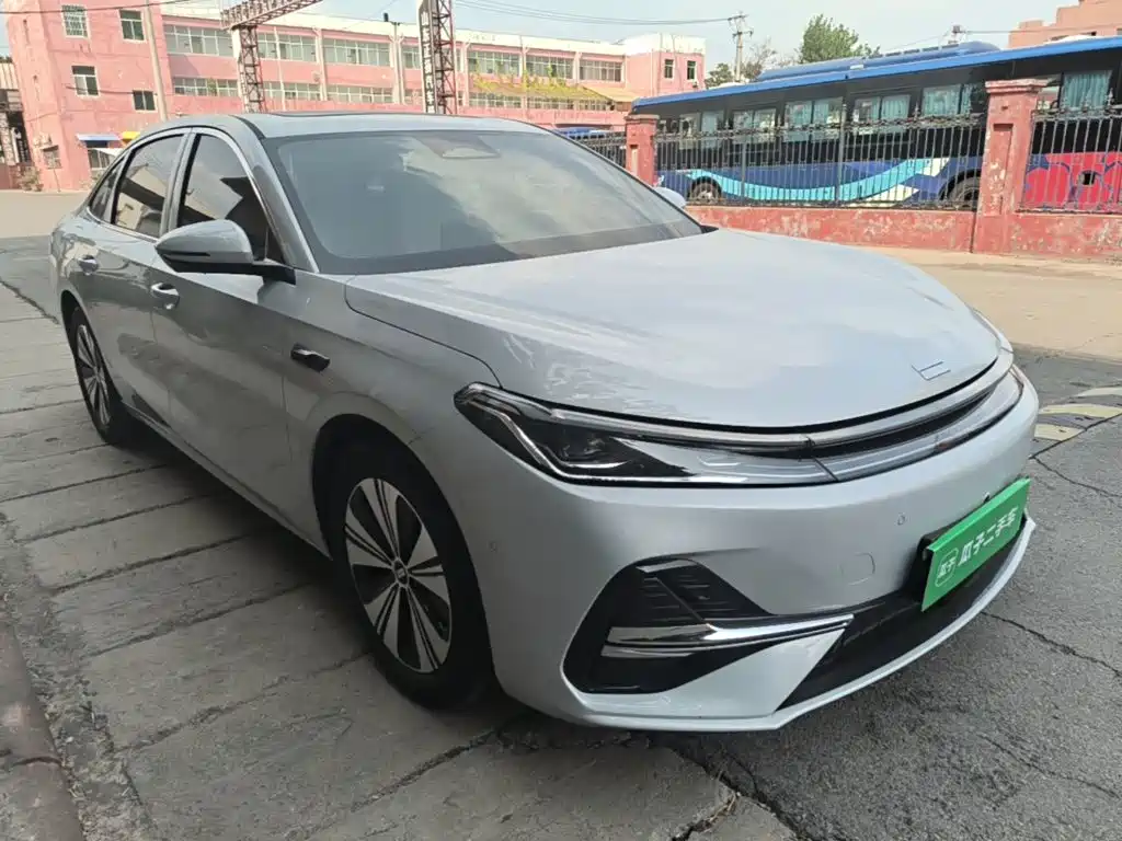 Geely Galaxy Galaxy A7 EM A7 EM 2025 EM-i 150km +