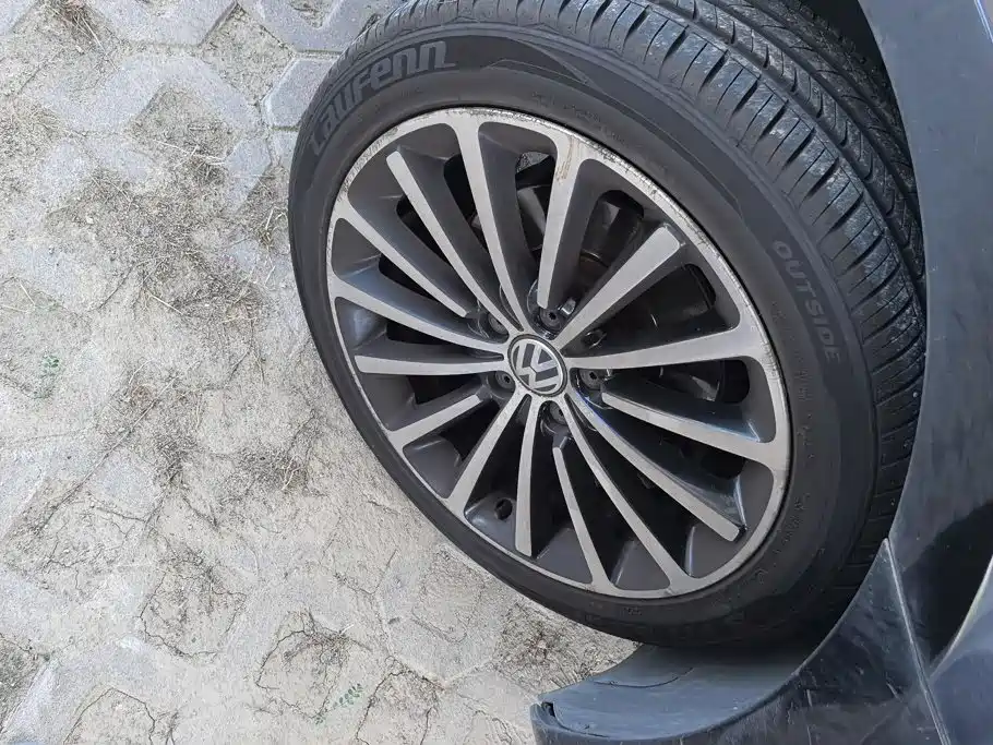 Volkswagen Passat — миниатюра 5