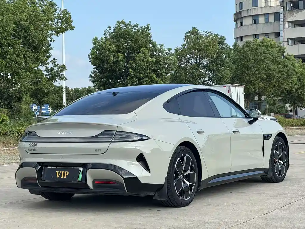 Xiaomi SU7 — миниатюра 4