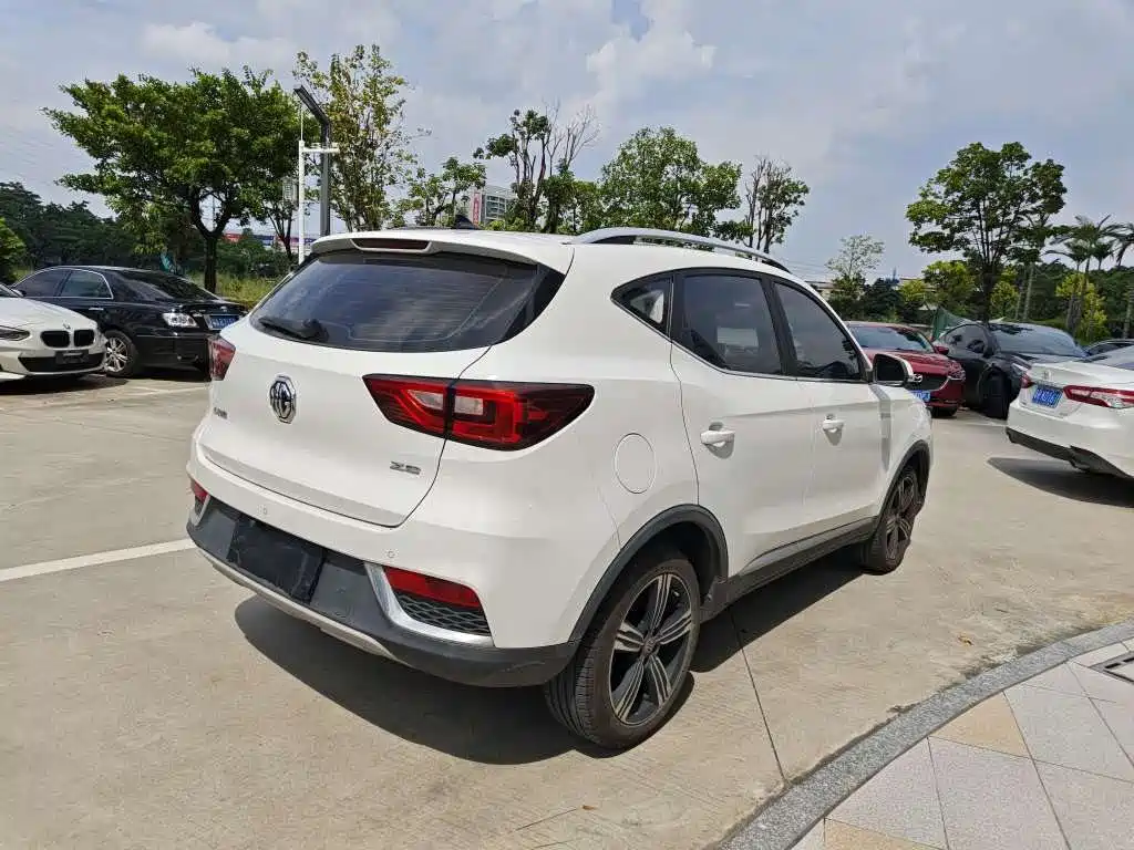 MG ZS — миниатюра 5